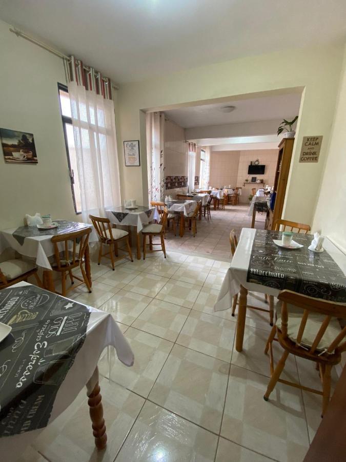 Hotel Ibaje Баже Екстер'єр фото